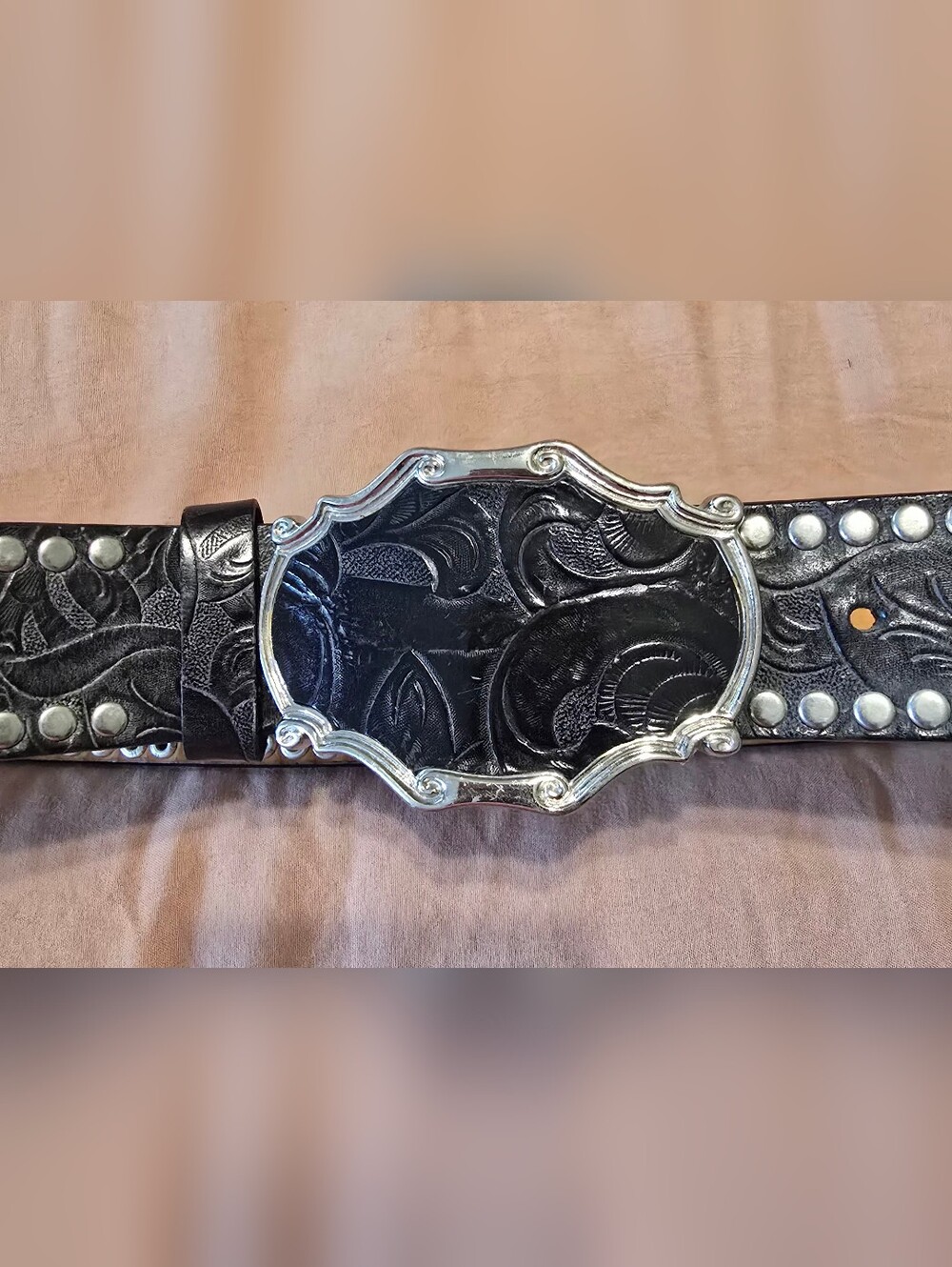 OLGA SANTINI Genuine Leather Vintage Embossed Studded Wrstetn Belt Black - Picture 2 of 6